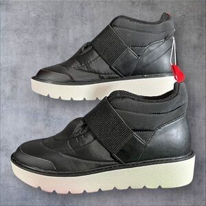 Winter Ready Black Karla Pull on Sneaker Booties Memory Foam Water Repellent